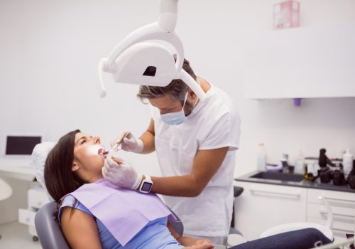Image of dentist
