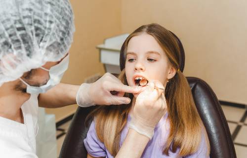 Image of Teeth Extraction Illinois