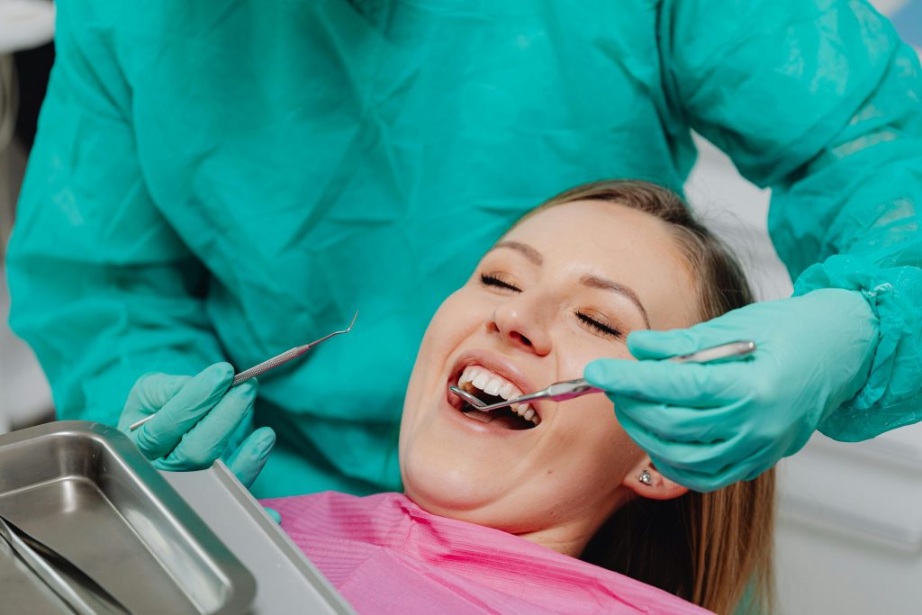 Image of Dental bonding